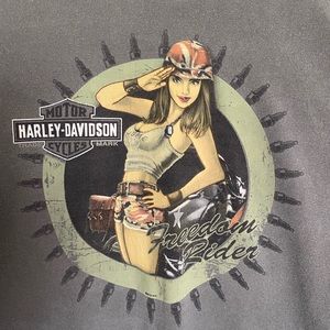 Harley-Davidson T Shirt Size Large Freedom Rider Fort Hood, Texas Gray